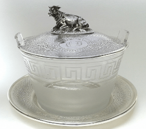 Beurrier en cristal et argent Beurrier en cristal et argent