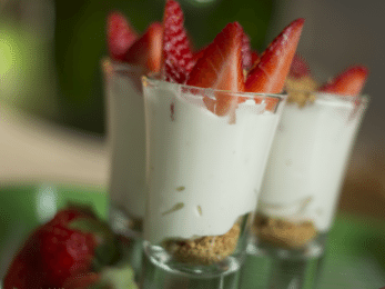 Cheese shots à la fraise