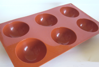 Moule demi-sph&egrave;res en silicone