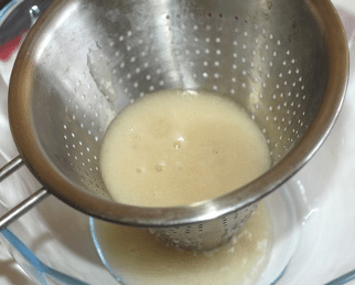 Passer une sauce au chinois Passer une sauce au chinois
