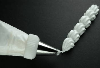 Poche &agrave; douille en action