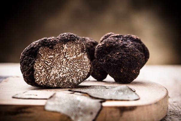 Truffles, कंद मेलानोस्पोरम