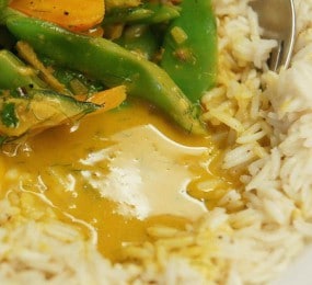 Curry de légumes au riz basmati