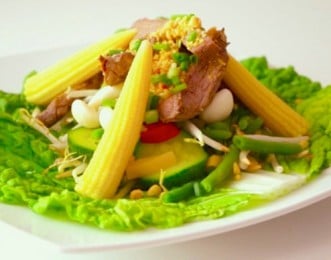 Salade de thon aux maïs miniatures