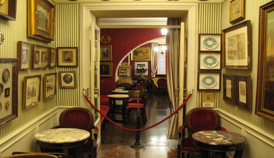 Caffé Greco à Rome, lieu de spécialité du sabayon