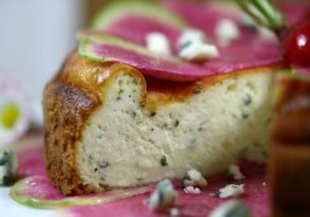 Cheese cake au roquefort au radis « Red meat »