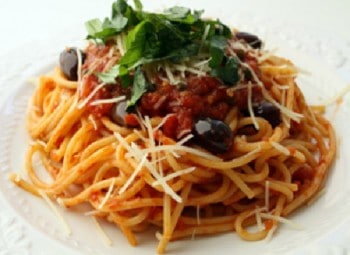 Spaghettis à la puttanesca