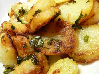 Pommes sautées à la lyonnaise