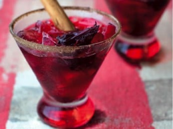 Margarita à la fleur d'hibiscus