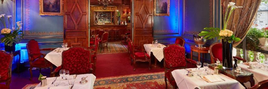 Restaurant et bar de l’hôtel Raphael à Paris