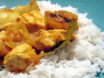 Dopiaza de poulet au riz blanc