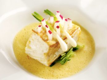 Pavé d’elbot rôti sur des légumes thaïs,sauce exotique parfumée au gingembre