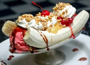 Banana split à la chantilly