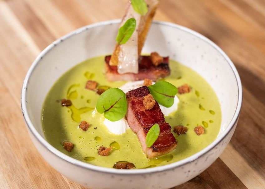 Longchamp soup with bacon and croutons