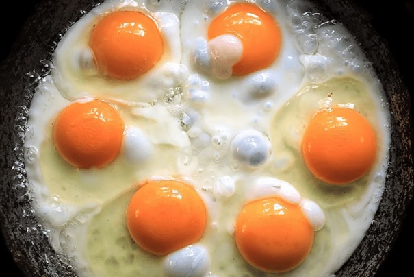 Friterade ägg