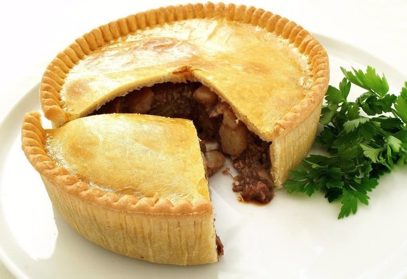 Steak at kidney pie