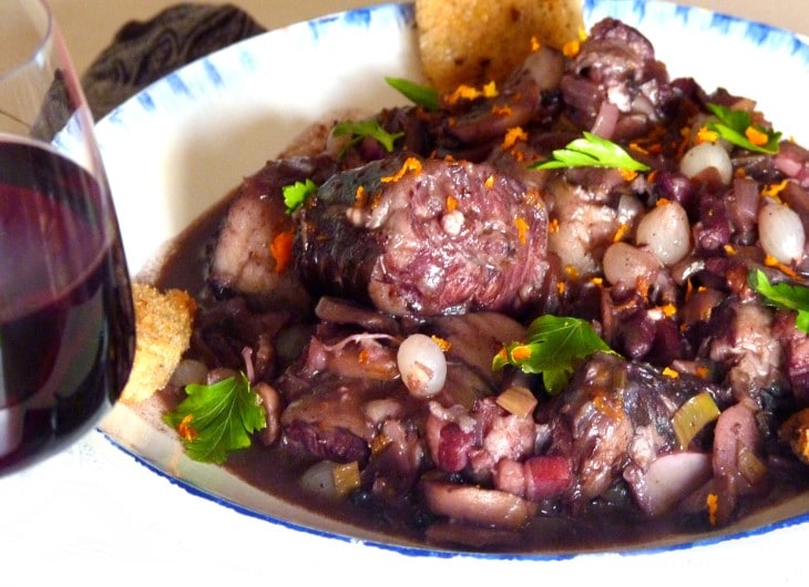 Matelote de poisson à la mâconnaise