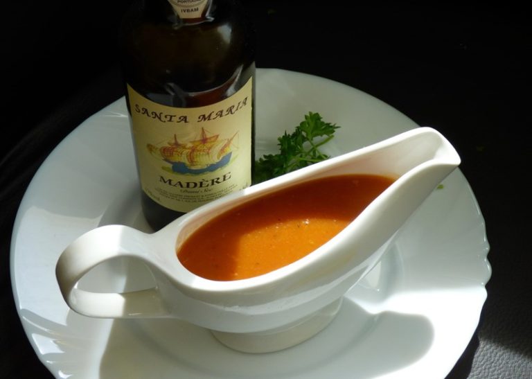 Sauce portugaise