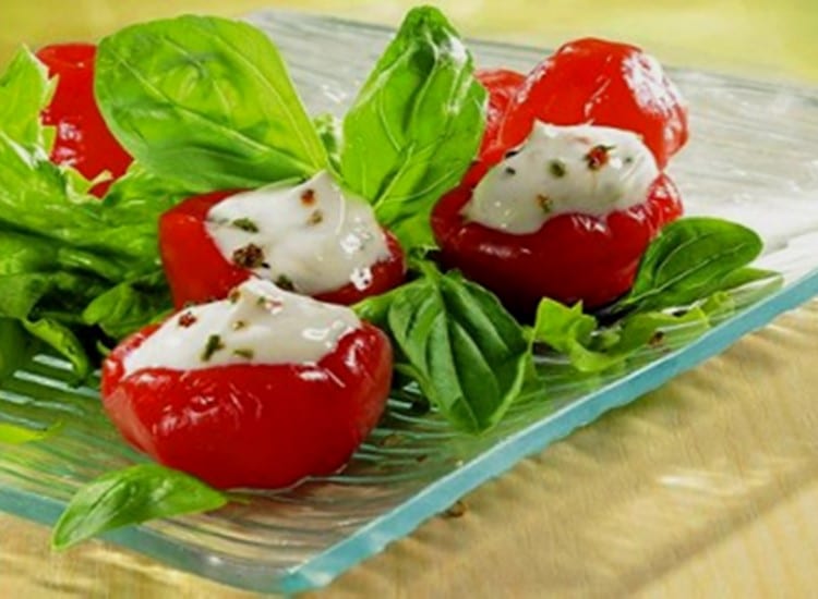 Palline di peperone con mozzarella