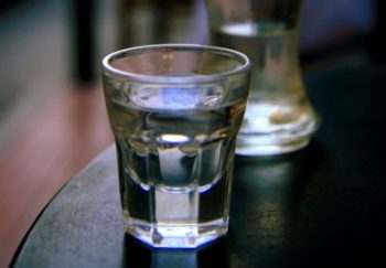 Verre de tsípouro