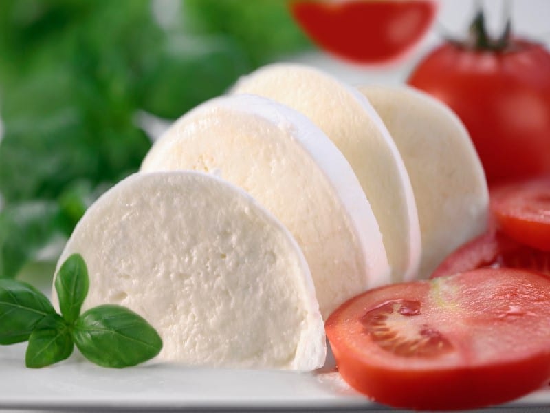 mozzarella tomat