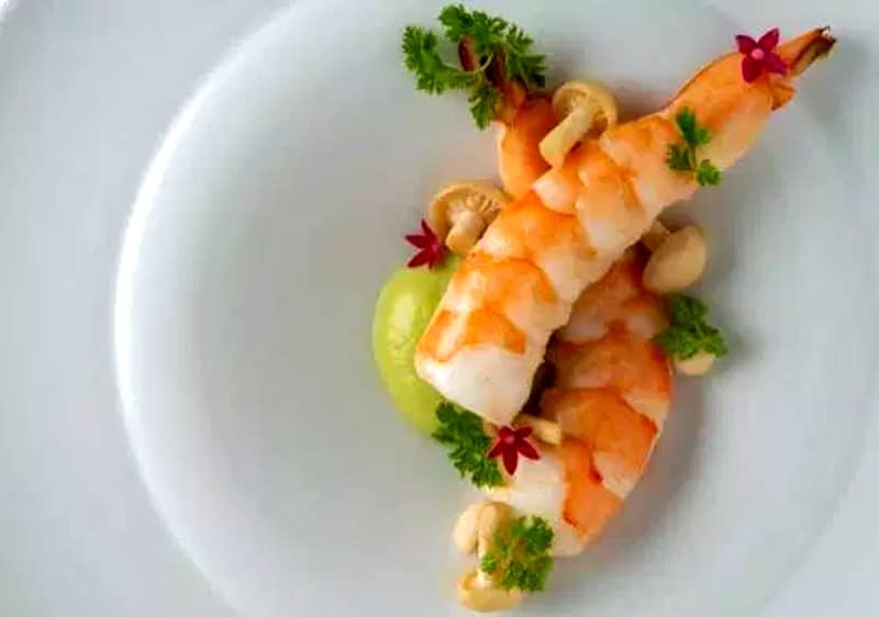 Crevettes aux petits mousserons et crème de wasabi Crevettes aux petits mousserons et crème de wasabi