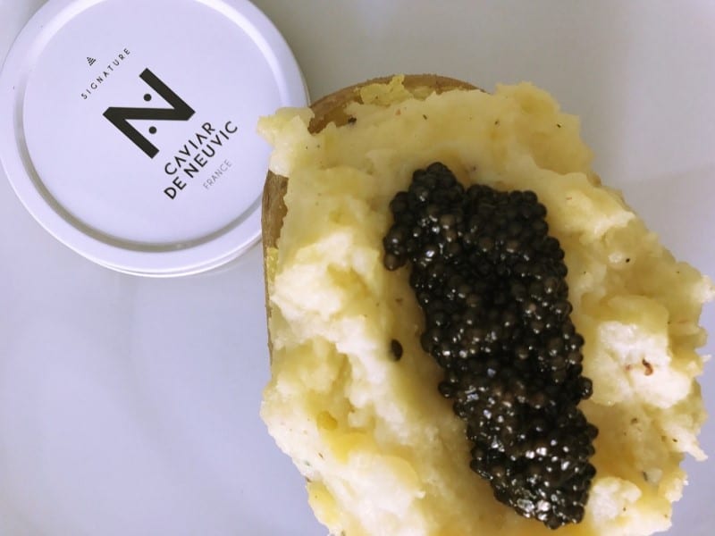 Pomme de terre en robe des champs au caviar