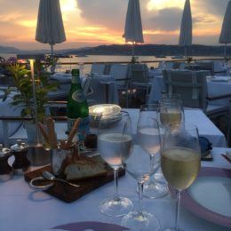 Dîner au coucher de soleil à l’hôtel Cap-Eden-Roc