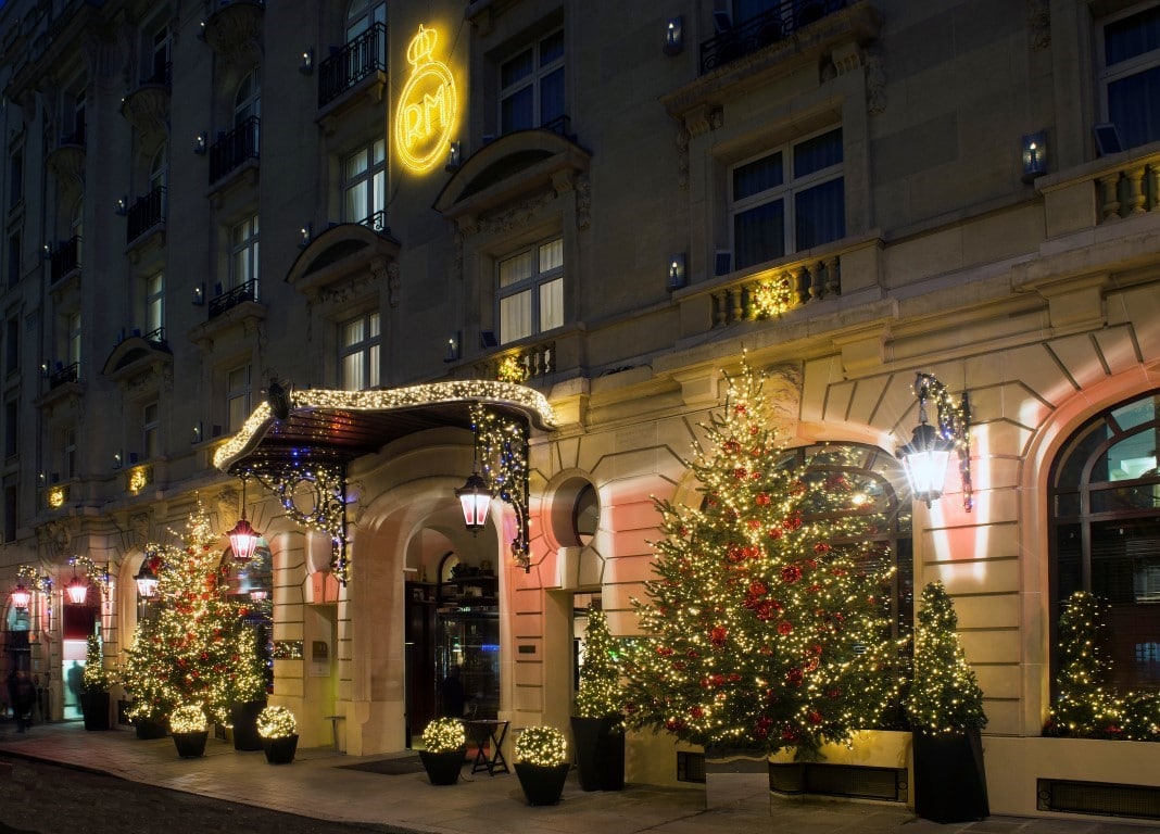 Le Royal Monceau - Raffles Paris un soir de fêtes de fin d’année