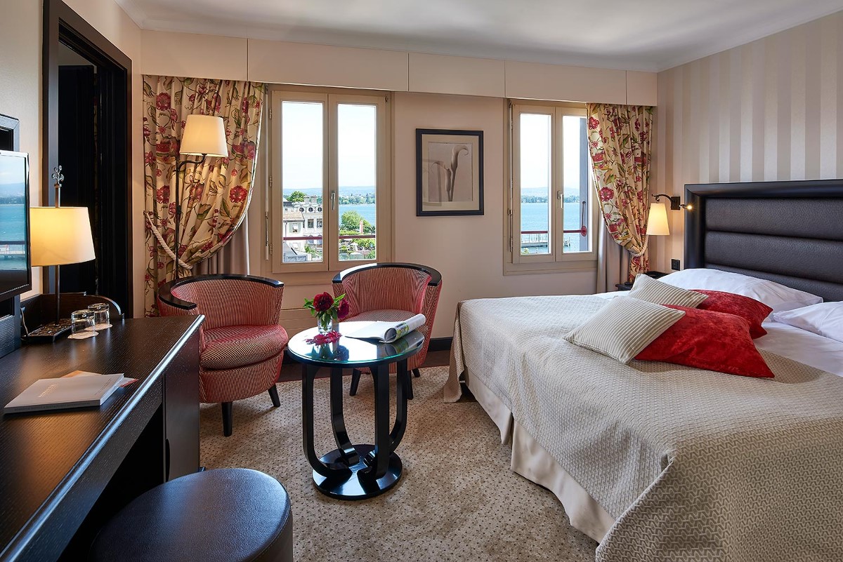 Une chambre d’hôtel Une chambre d’hôtel