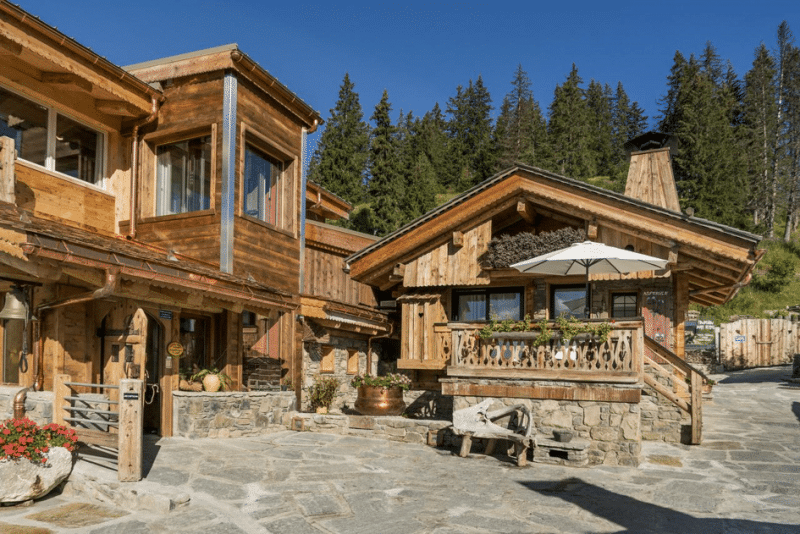 Hotel Marc Veyrat - The House of the Woods i Manigod, Haute-Savoie