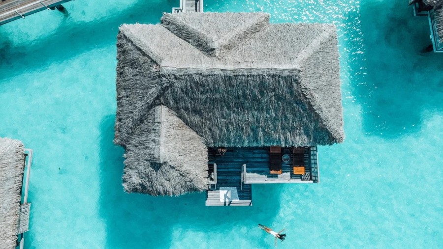 Bungalow sur pilotis à Bora bora