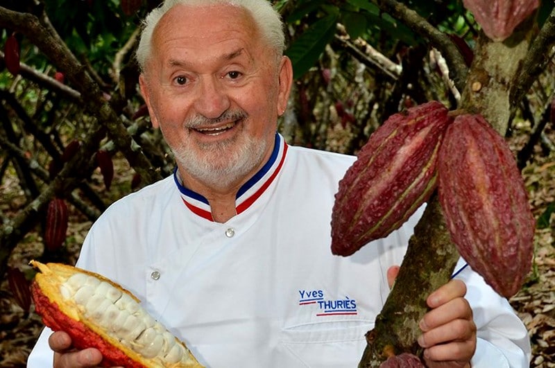 Yves Thuri&egrave;s