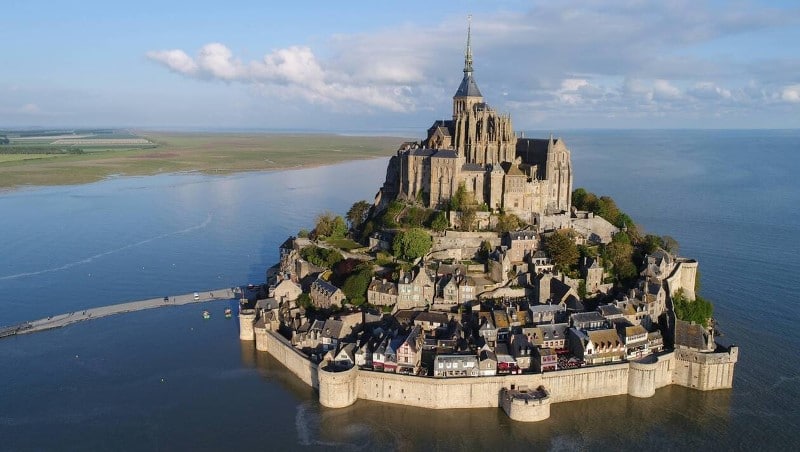 Le Mont-Saint-Michel Le Mont-Saint-Michel
