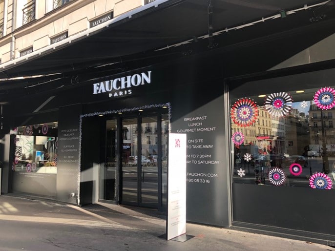 File:Swarovski and Fauchon, Place de la Madeleine, 75008 Paris, October 2014.jpg