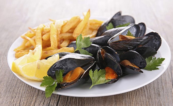 Cozze belghe e patatine fritte