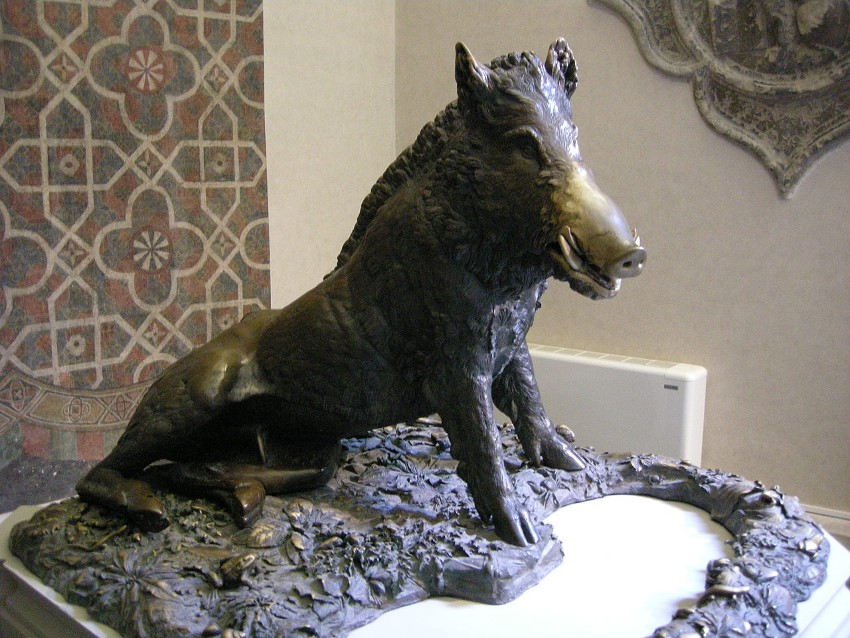 Le sanglier de la fontaine à la Loggia del Mercato Nuovo à Florence par le sculpteur florentin Pietro Tacca (1630)
