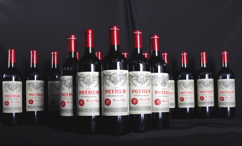 Verticale de bouteilles de vin Petrus de 1999 à 2014 adjugée en septembre 2019 à 35 872€