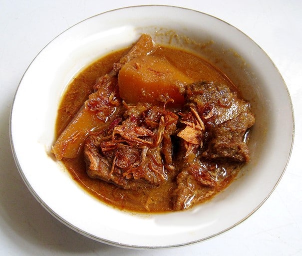 Semur (ragoût de viande indonésien)