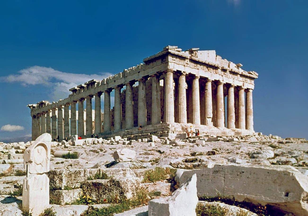 Các cột đền Parthenon ở Athens