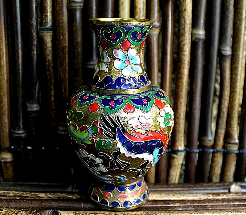 Vase de Chine cloisonné floral
