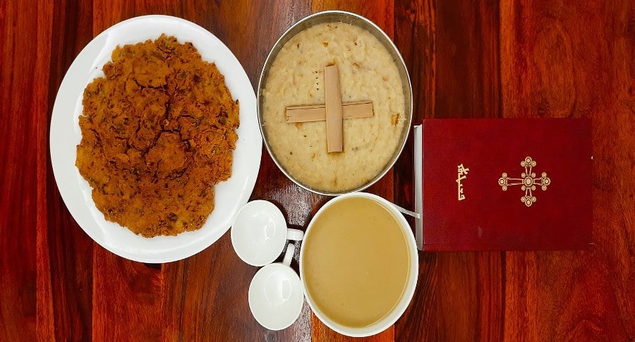 Comida de Pascua preparada para Pesaha en Kerala, India