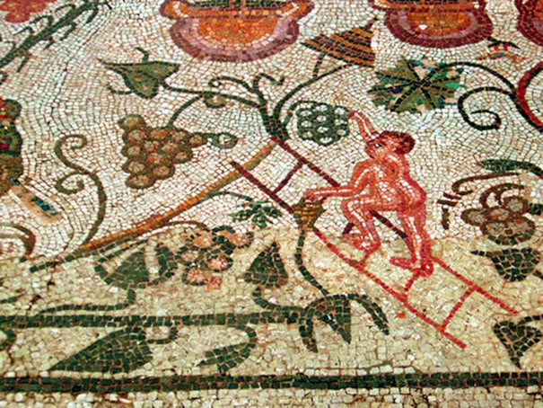 Mosaïque romaine représentant la fête vinalia d’une vendange