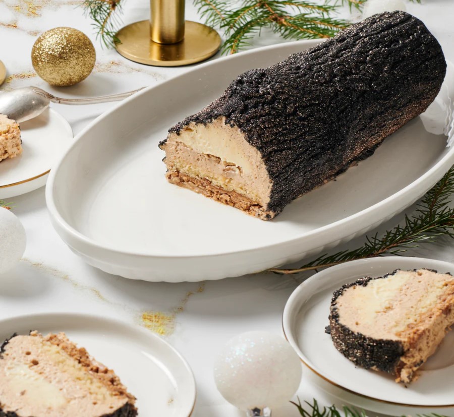 La bûche de Noël de Philippe Conticini et son insert de truffe blanche