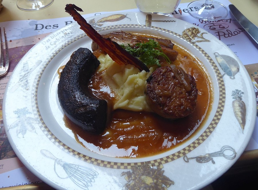 Saint Cochon-Menü aus der Speisekarte im Bistro du Palais in Lyon