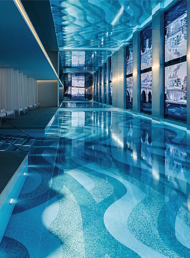 Cheval Blanc Paris swimming pool