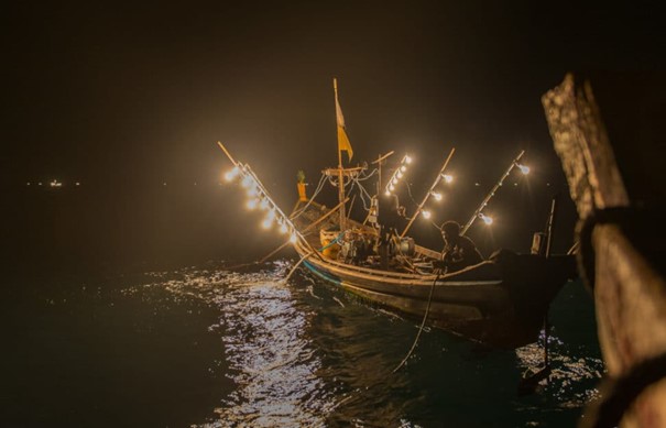 La pêche de nuit à la lampe