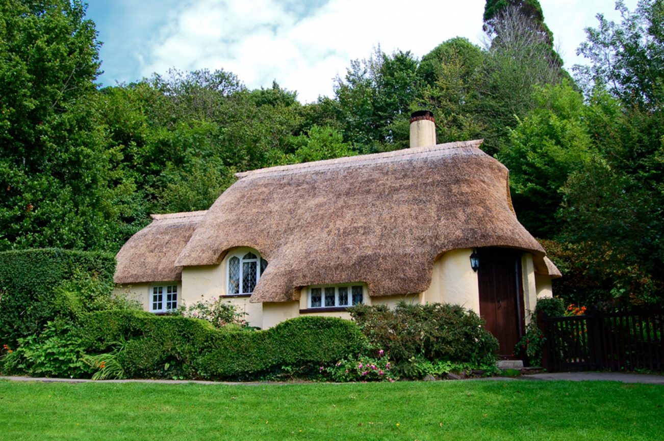 Maison au toit de chaume