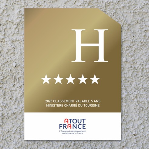 Panonceau d’hôtel cinq étoiles