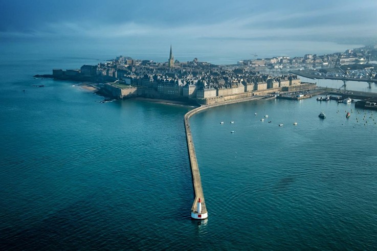 Le môle de Saint-Malo